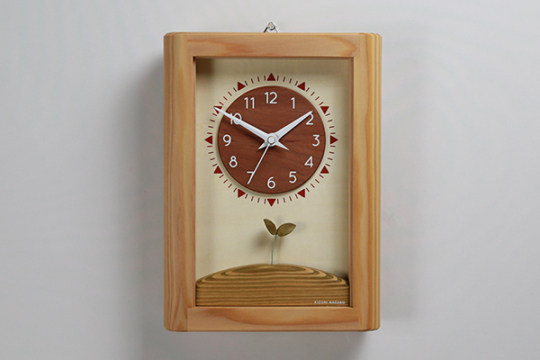木製の掛け時計・置き時計・からくり時計など贈り物に人気の手作り時計
｜キコリ時計工房（Kicori）【本店】｜ひなたの時計